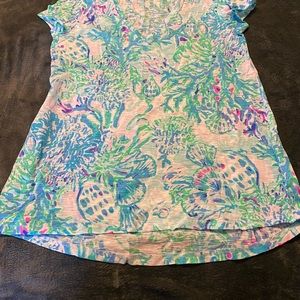 Lily Pulitzer XS top Vneck. Never worn